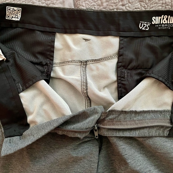 Volcom hybrid board shorts “fruckin drip dry short” - Picture 2 of 6